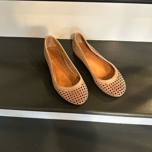 Frye Carson Ballet Flats size 6.5